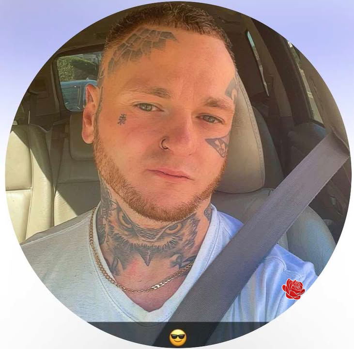 Aaron Bell – profile image