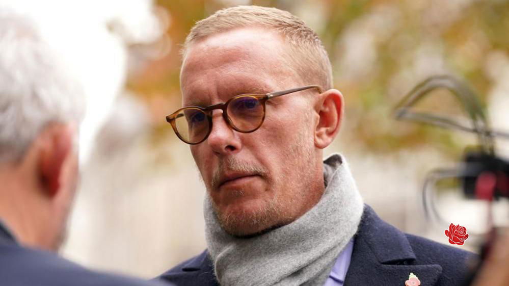 Laurence Fox – profile image