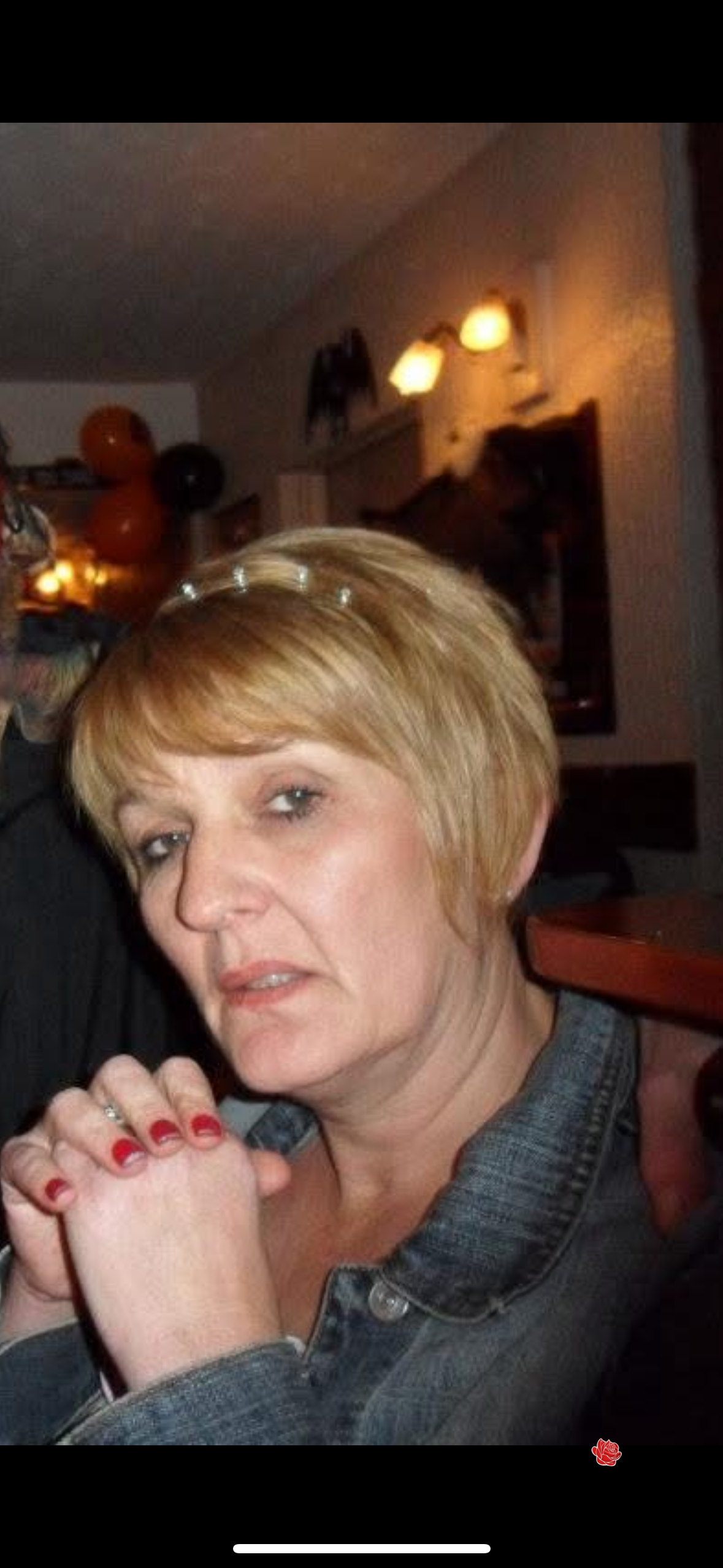 Debbie Laing – profile image