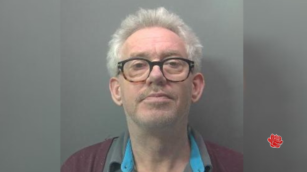 Darren Stapleton – profile image