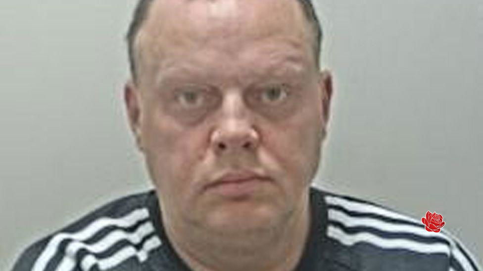 Gareth Walton – profile image