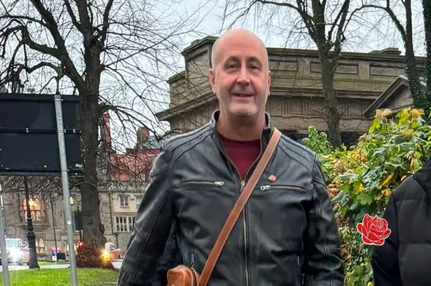 Simon Barnard – profile image