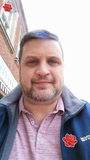Simon Lucas – profile image