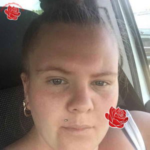 Carly Bennett – profile image