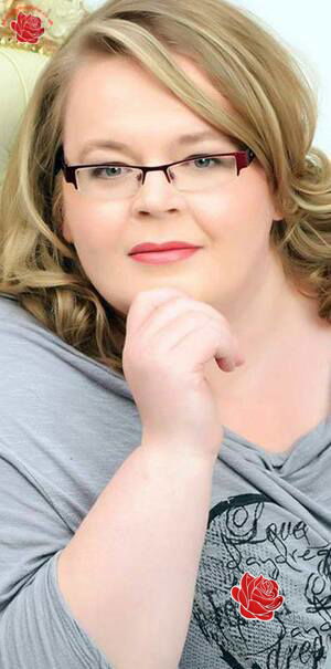 Suzy Cairns – profile image