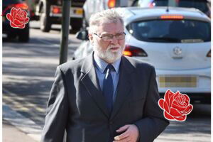 Angus Robertson – profile image