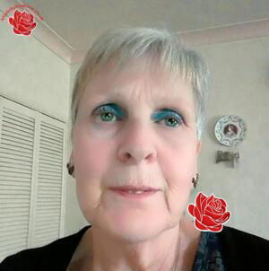 Caroline Sharp – profile image