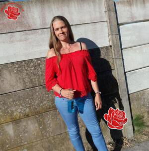 Rebecca Moore/Andrew Thomas – profile image