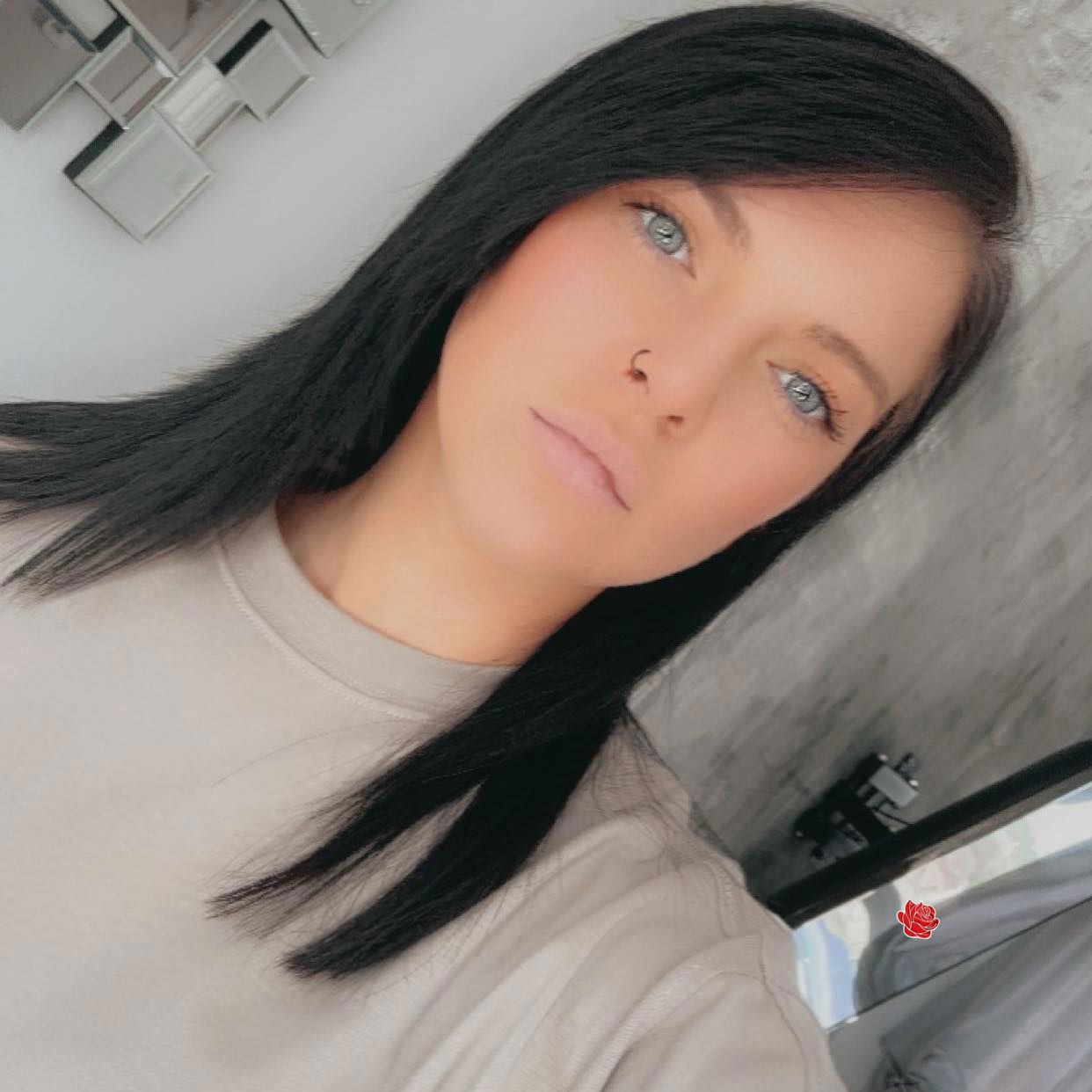 Paige Leslie additional image