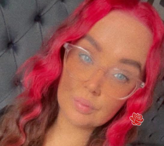 Profile image of Demi Laurie